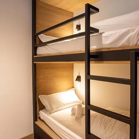 Stallion D15 Apartman Megève